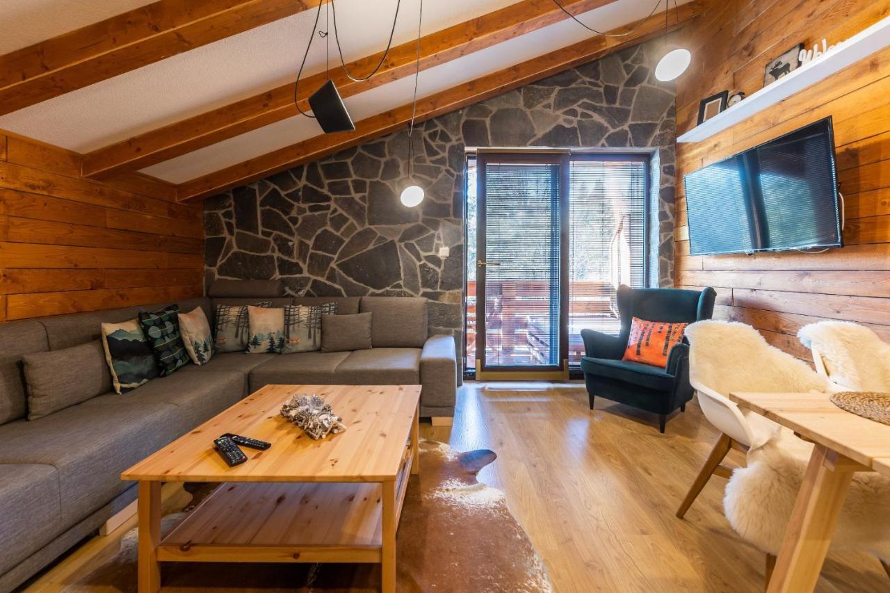 Lucnica Apartments Tale Extérieur photo