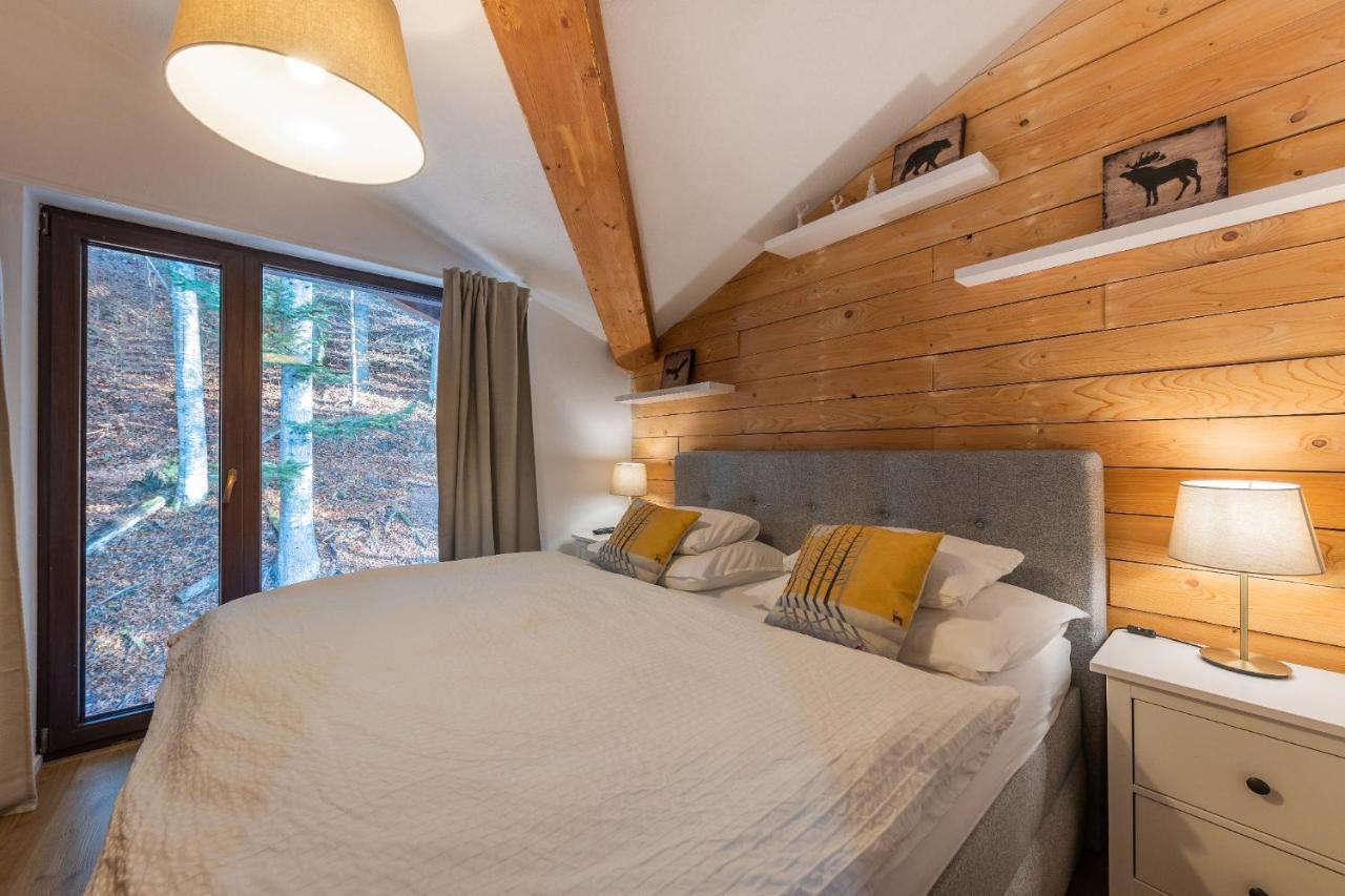 Lucnica Apartments Tale Extérieur photo