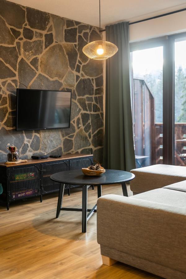Lucnica Apartments Tale Extérieur photo