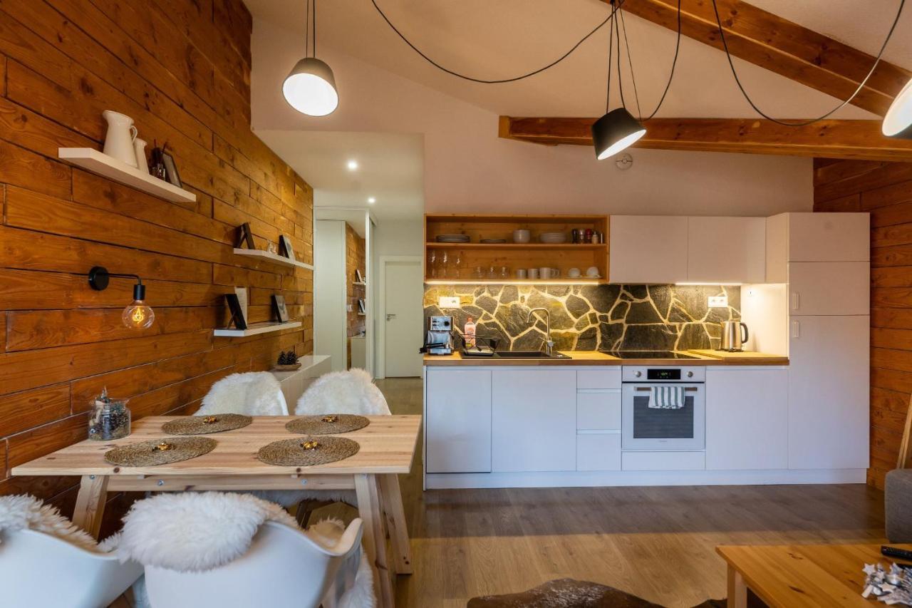 Lucnica Apartments Tale Extérieur photo