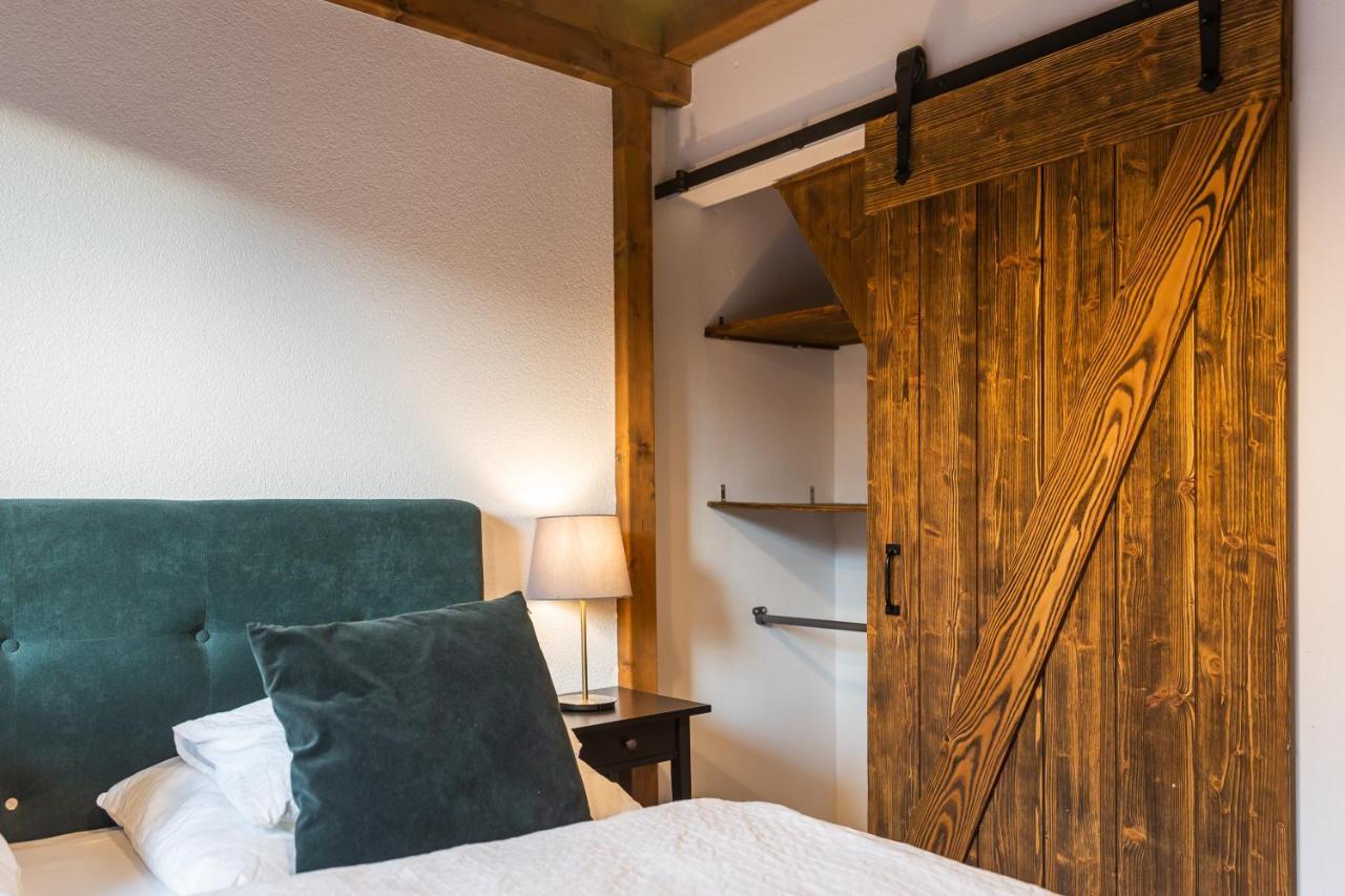 Lucnica Apartments Tale Extérieur photo